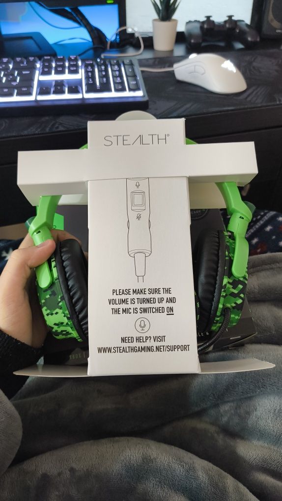 Fones Stealth c6 100