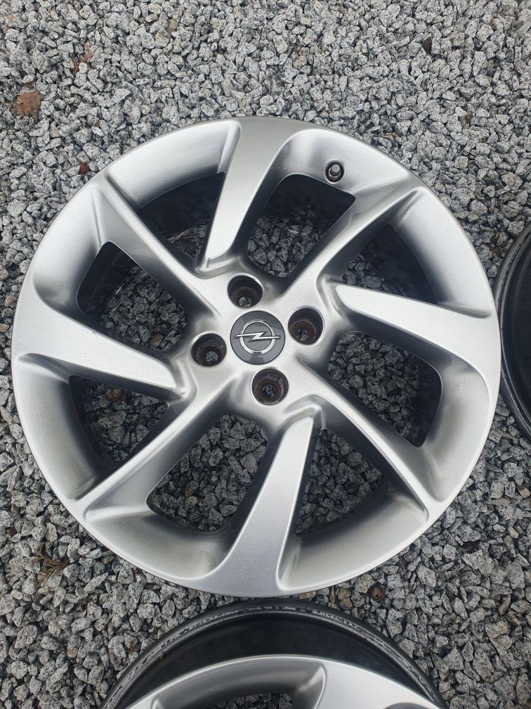 Opel Adam Corsa 4x100 17'