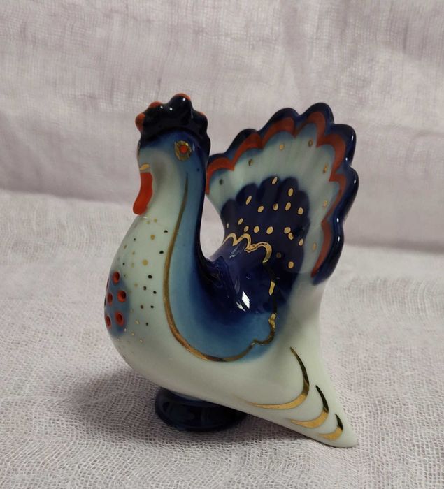 Статуэтки , солонки