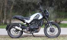 Benelli Leoncino Trail
