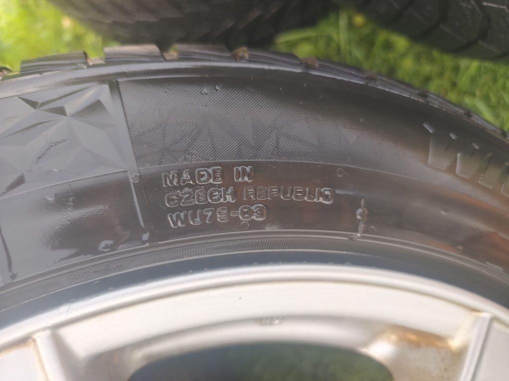 Witam sprzedam felgi 18 stki do BMW 225/55/18 opony s 2020 roku