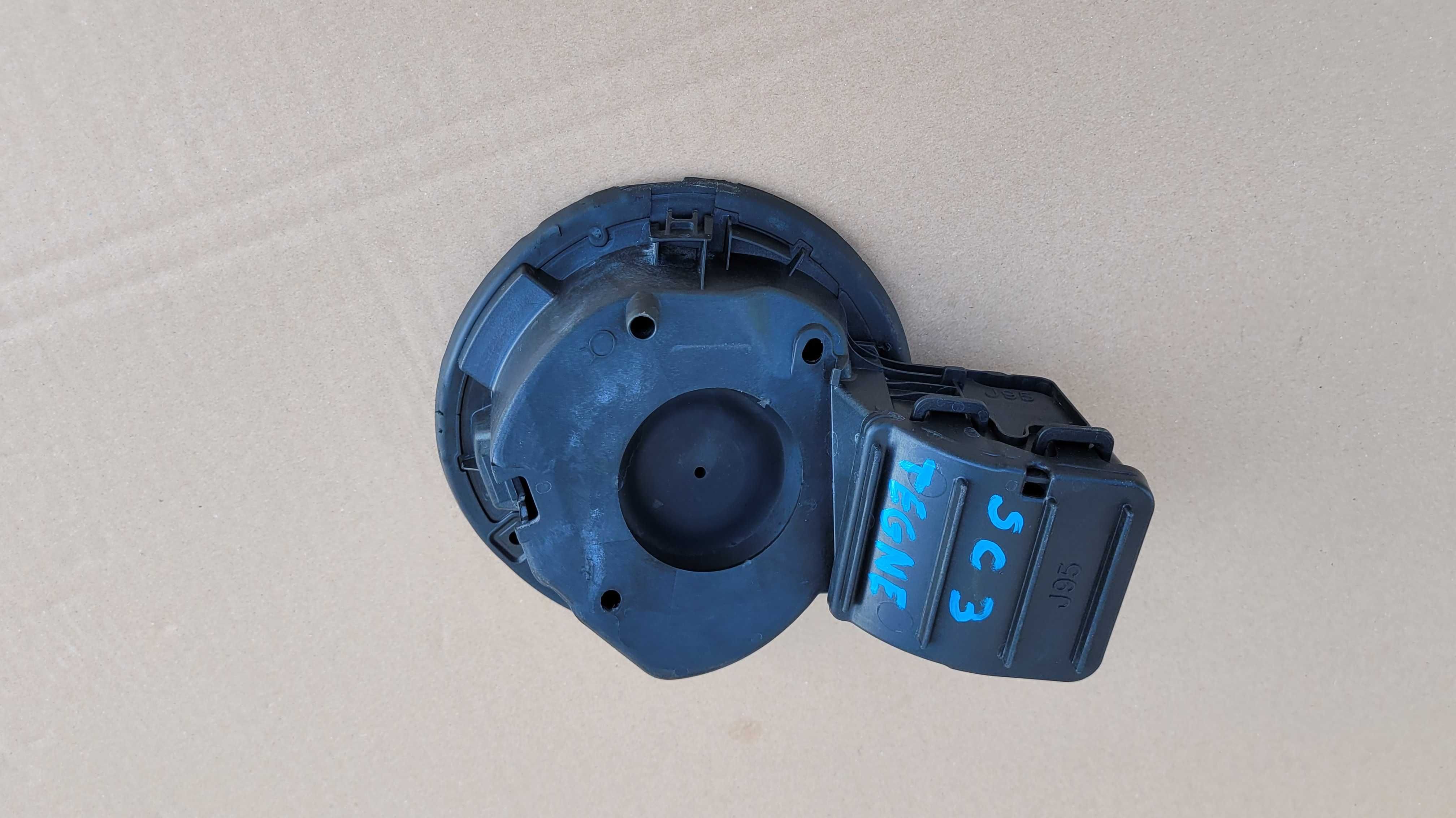 RENAULT SCENIC III 3 klapka wlewu paliwa kolor TEGNE