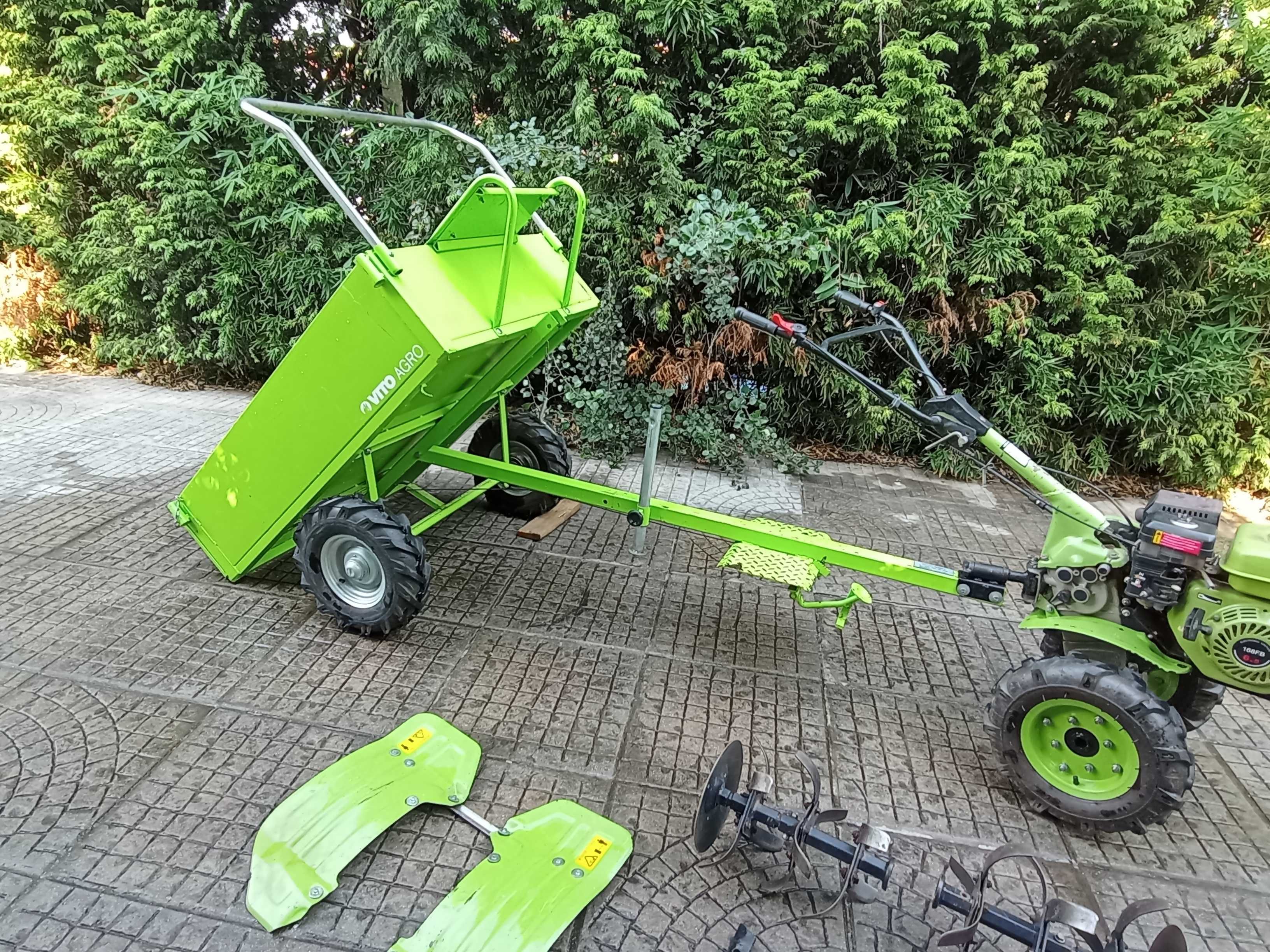 Motoenxada motocultivador atrelado