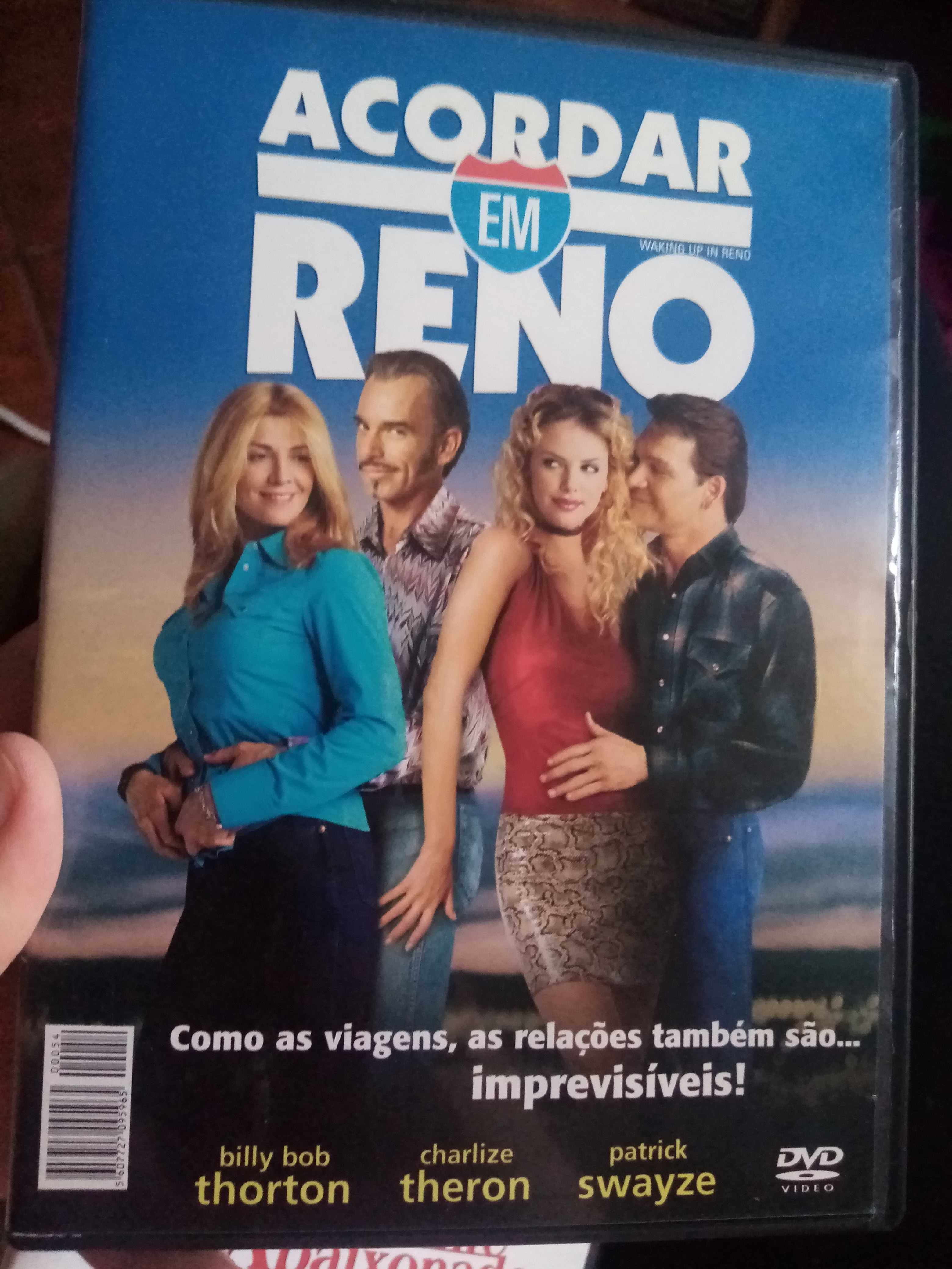 Vários tipos de dvd's de filmes 2