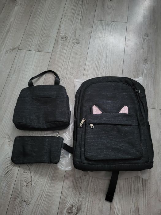 Plecak szkolny tornister z aklecoriami