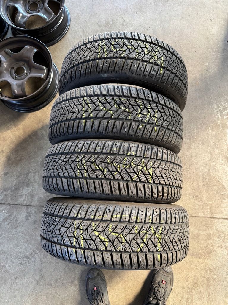 Dunlop winter sport 5 205/55/16