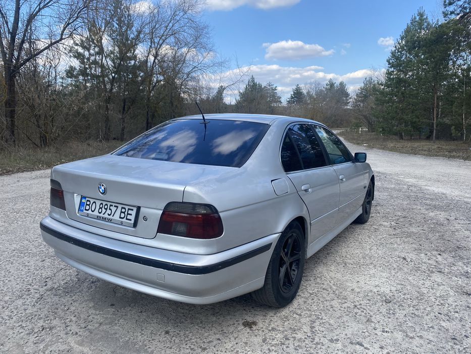 Продам  BMW   Є39