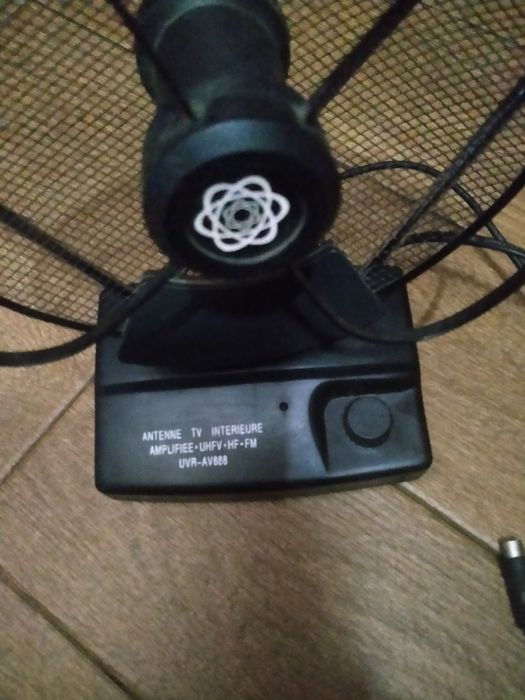 Антенна комнатная бу