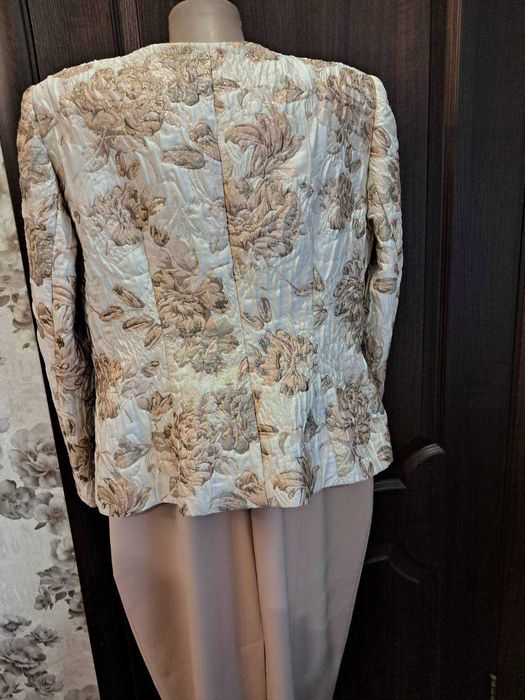 юбилей свадьба день рождения в шикарном костюме