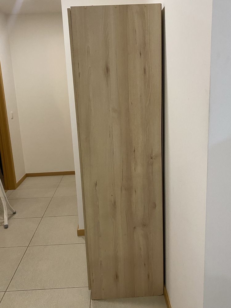 Roupeiro como novo