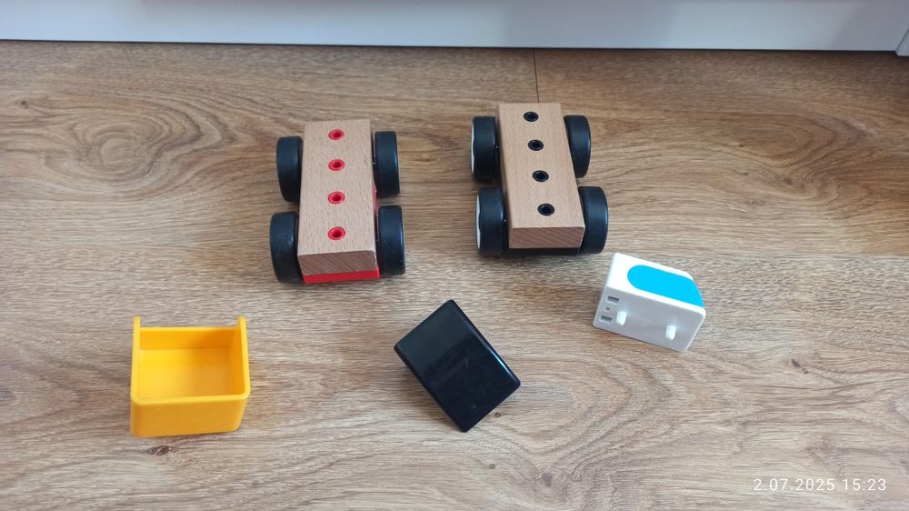 Auto 2 szt. IKEA Lillabo drewniane