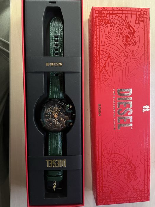 Zegarek Diesel męski Griffed Green DZ4651