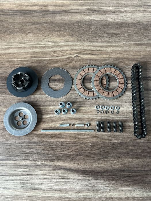 NOWE CZESKIE kompletne sprzęgło kosz tarcze sprzęgła JAWA 50 OGAR 200