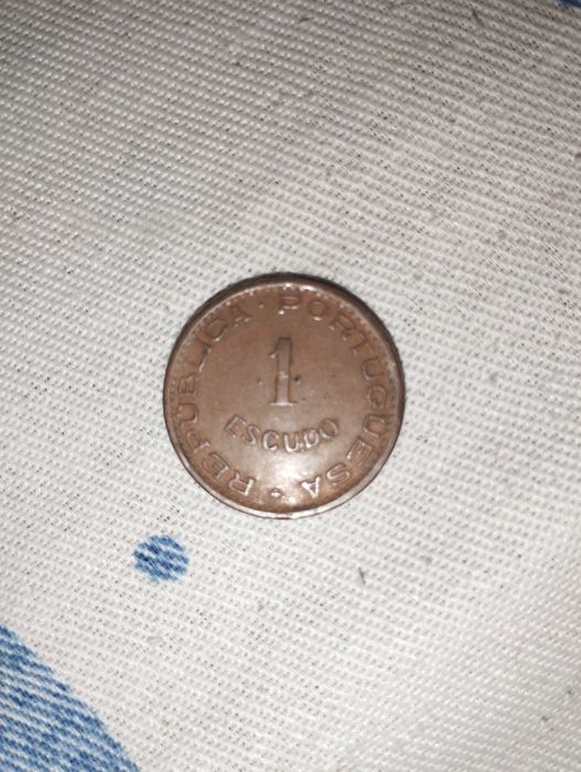 Moeda 1 escudo Angolano 1974