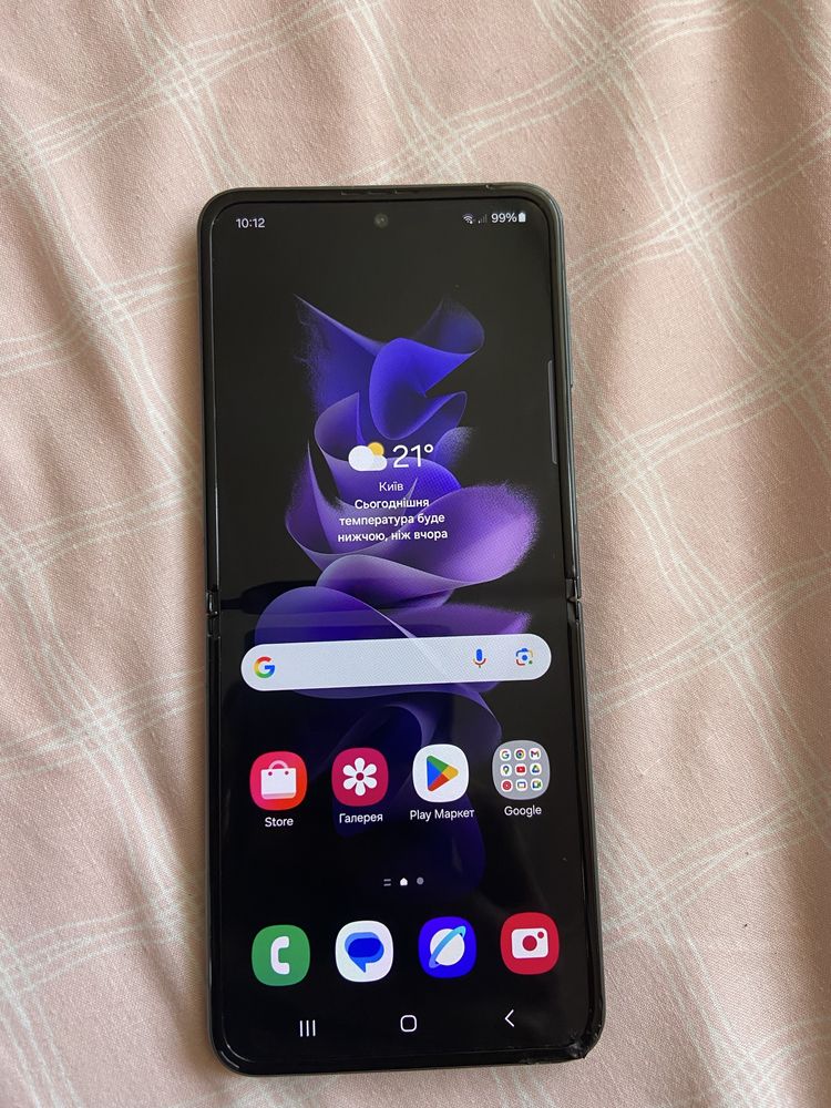 Самсунг Galaxy Z Flip3 5G