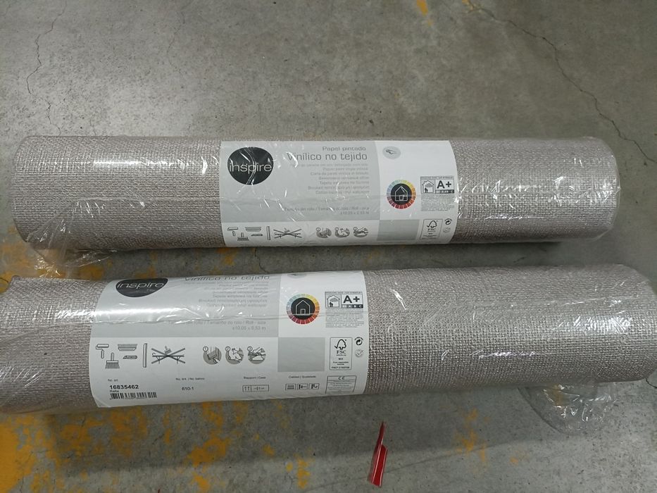 Papel de parede novo 2 rolos