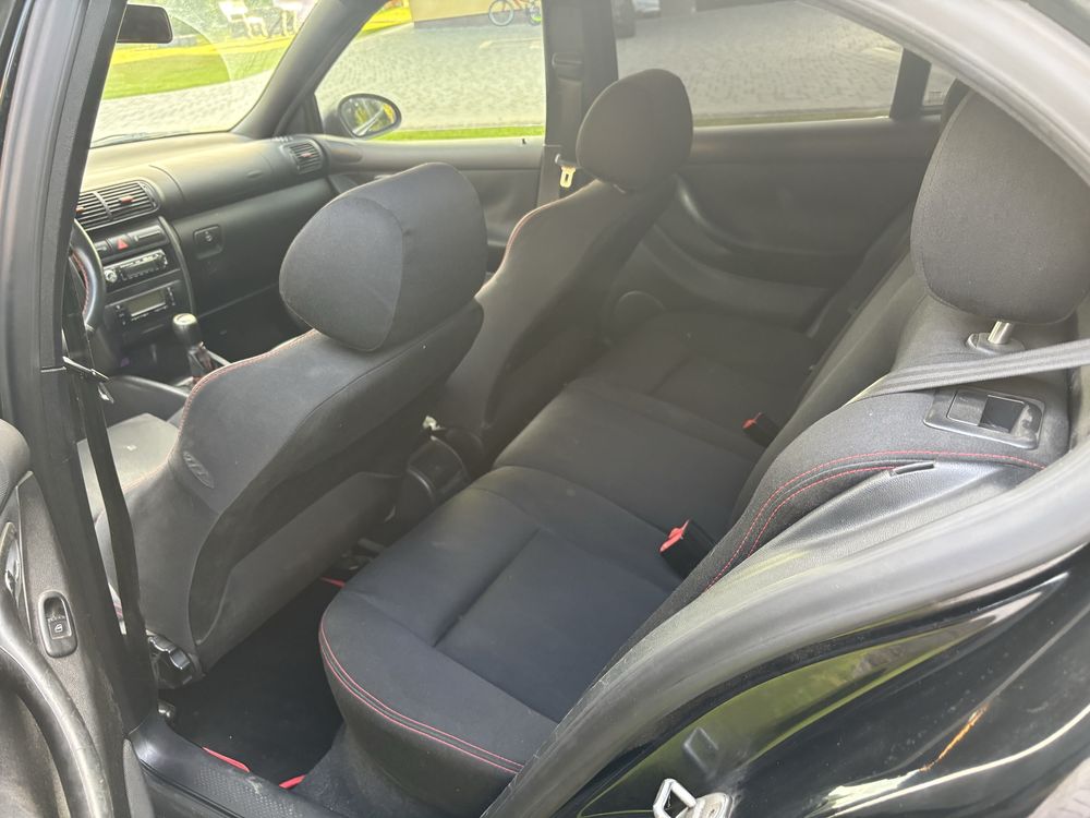 Seat Leon Cupra R!