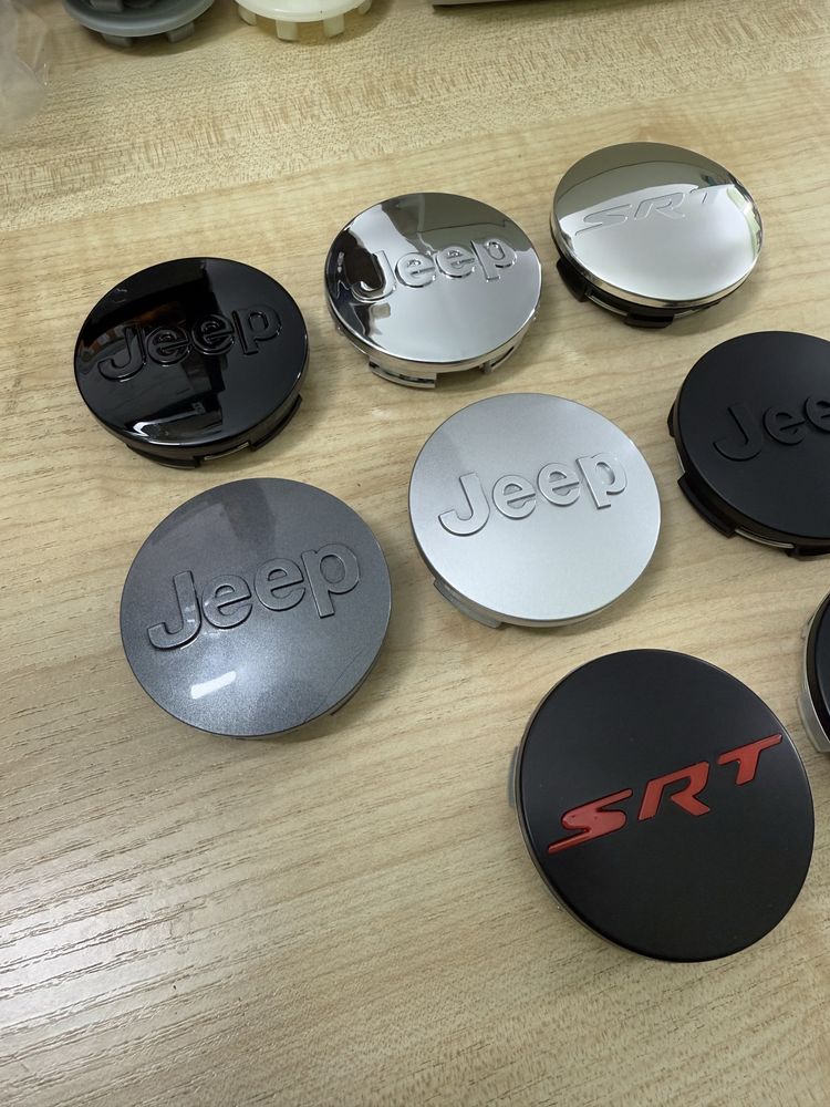 Колпачки заглушки на литые диски Jeep / SRT