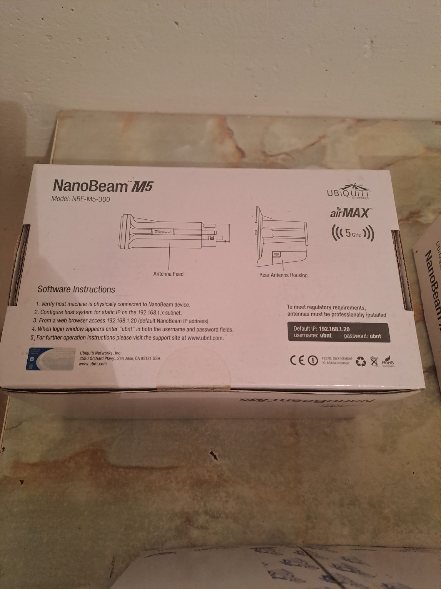 Punkt dostępowy Ubiquiti PowerBeam M5-300