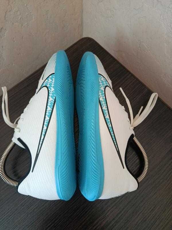 Футзалки дитячі Nike jr Mercurial vapor 15 club ic р. 36/23 см
