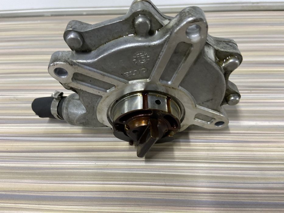 Вакуумной Насос на БМВ Е46 Е90 Е83 N42 N46 318 316 Вакумний Вакумник