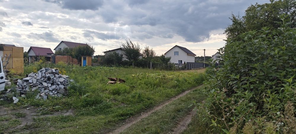 Продам земельну ділянку Параджанова