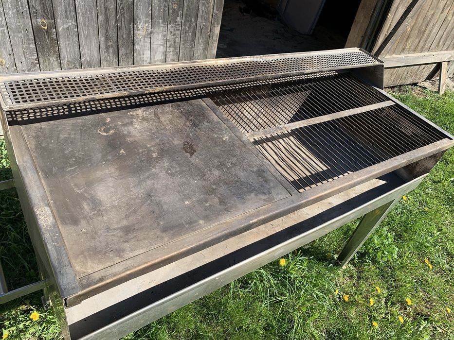 Duży Grill gastronomiczny ze stali nierdzewnej