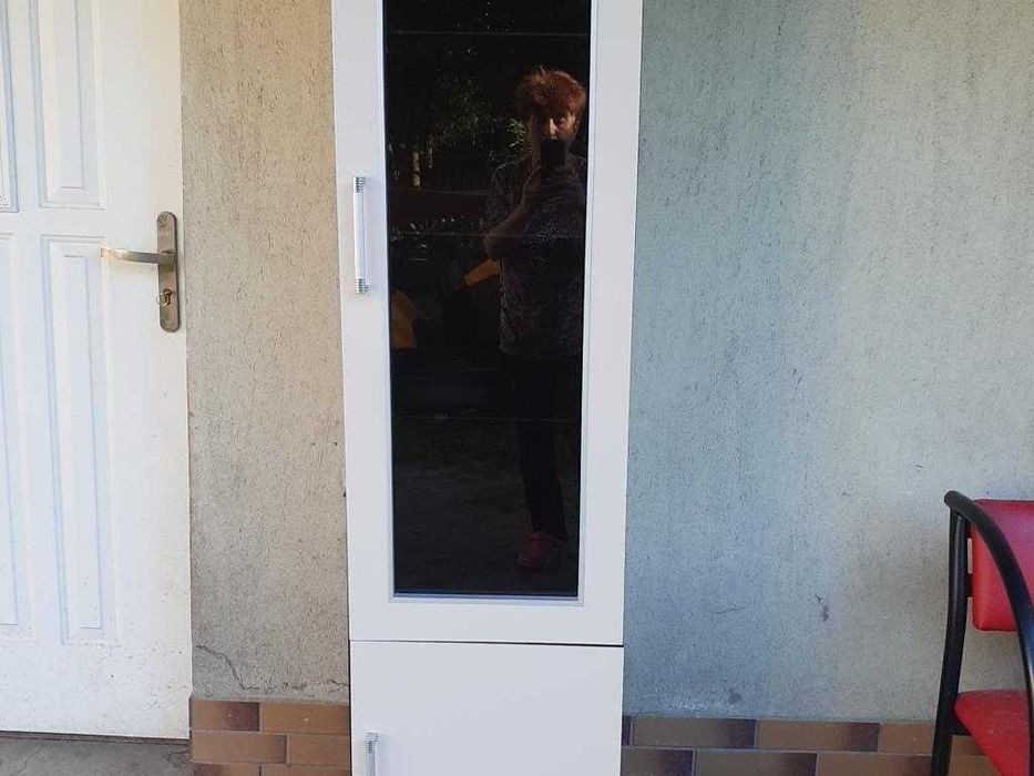 Słupek i komoda Bodzio Cappuccino