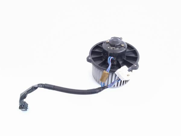 Motor da chauffage / sofagem TOYOTA Yaris (_P1_)