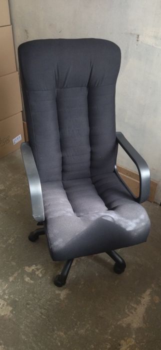 Кресло тканевое черное Атлетик-Сидней 17шт