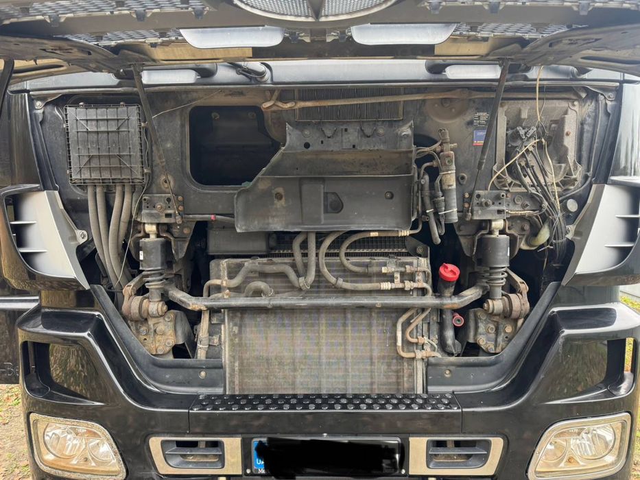 Продам Mercedes Actros 1848