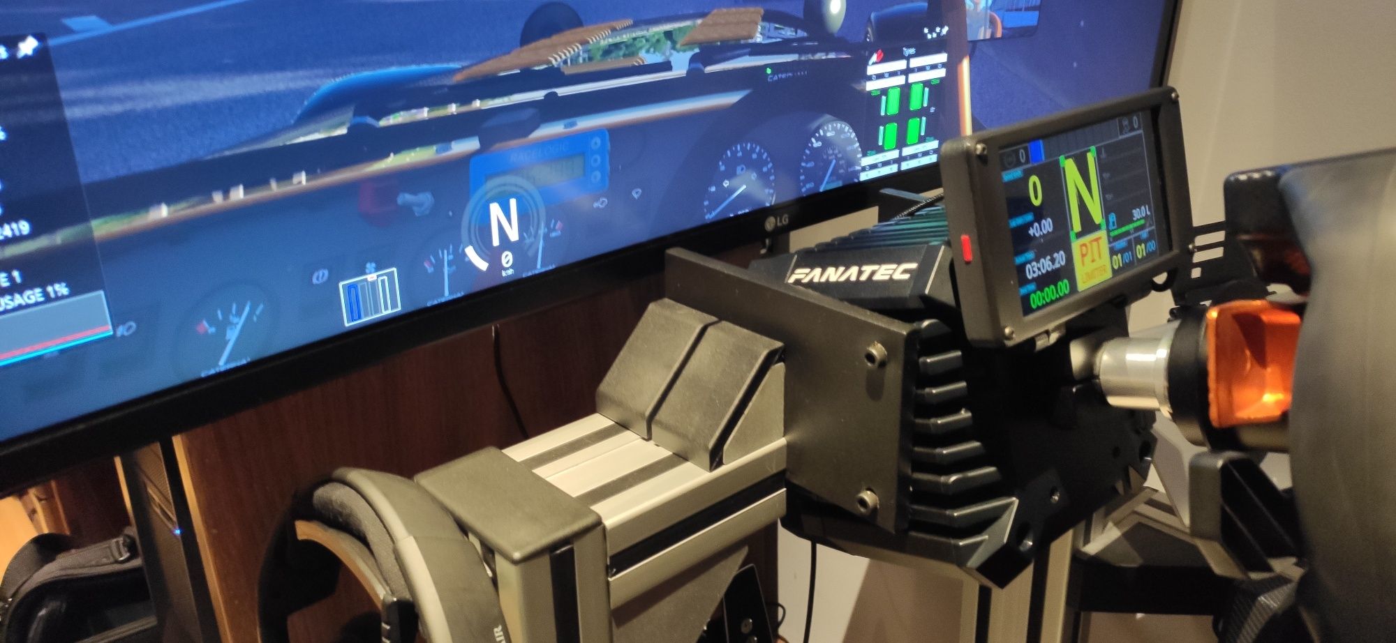 Suporte específico para telemóvel para Fanatec CSL DD e para DD1/DD2