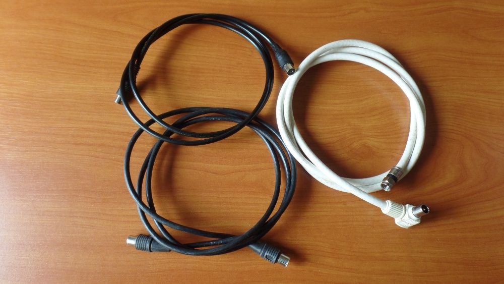 Cabos/fichas TV e cabos/filtros telefone