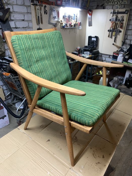 Крісла Чехословацькі Лігна