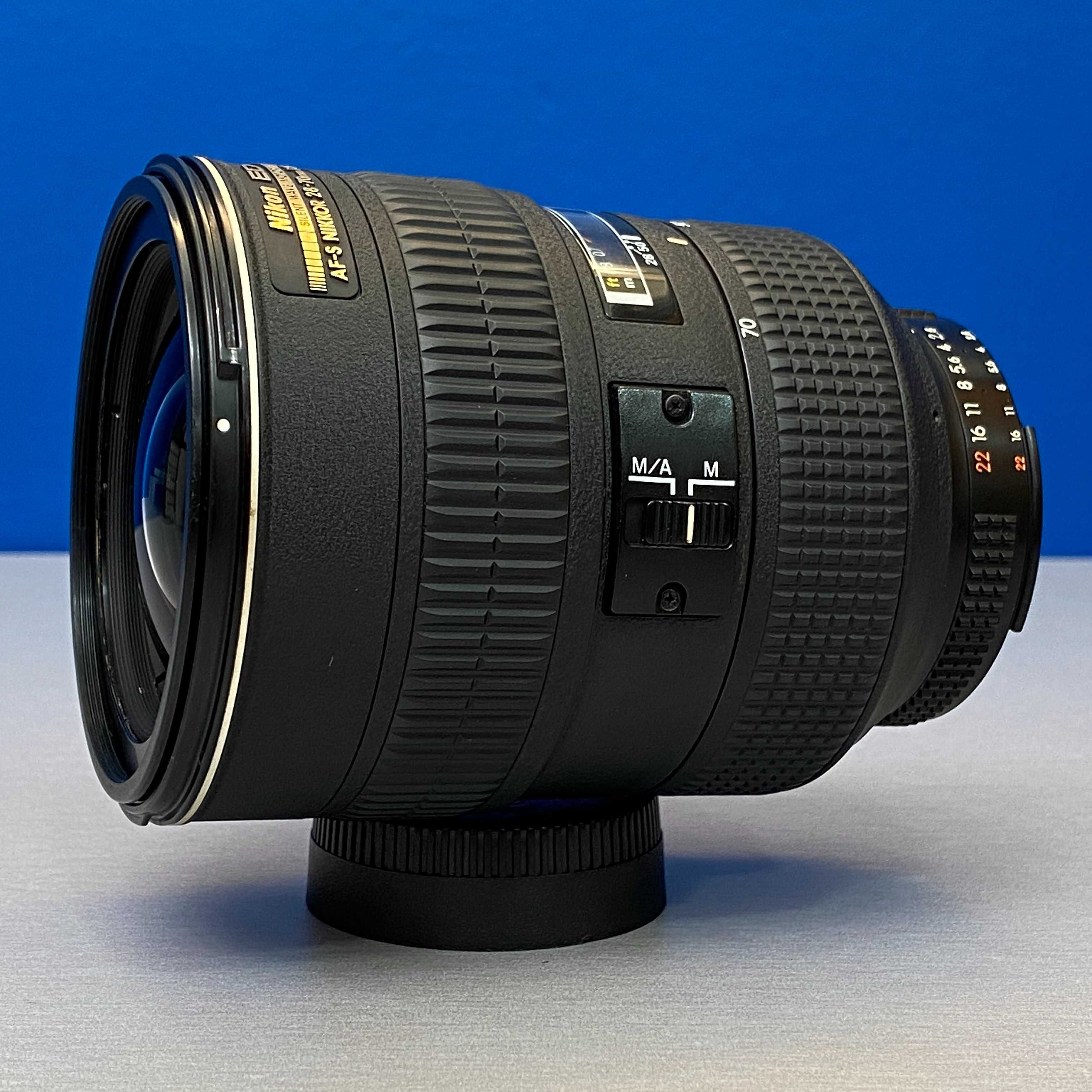 Nikon AF-S 28-70mm f/2.8 D ED SWM