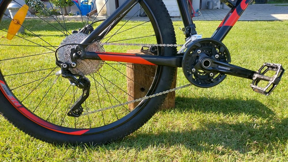 Rower giant talon