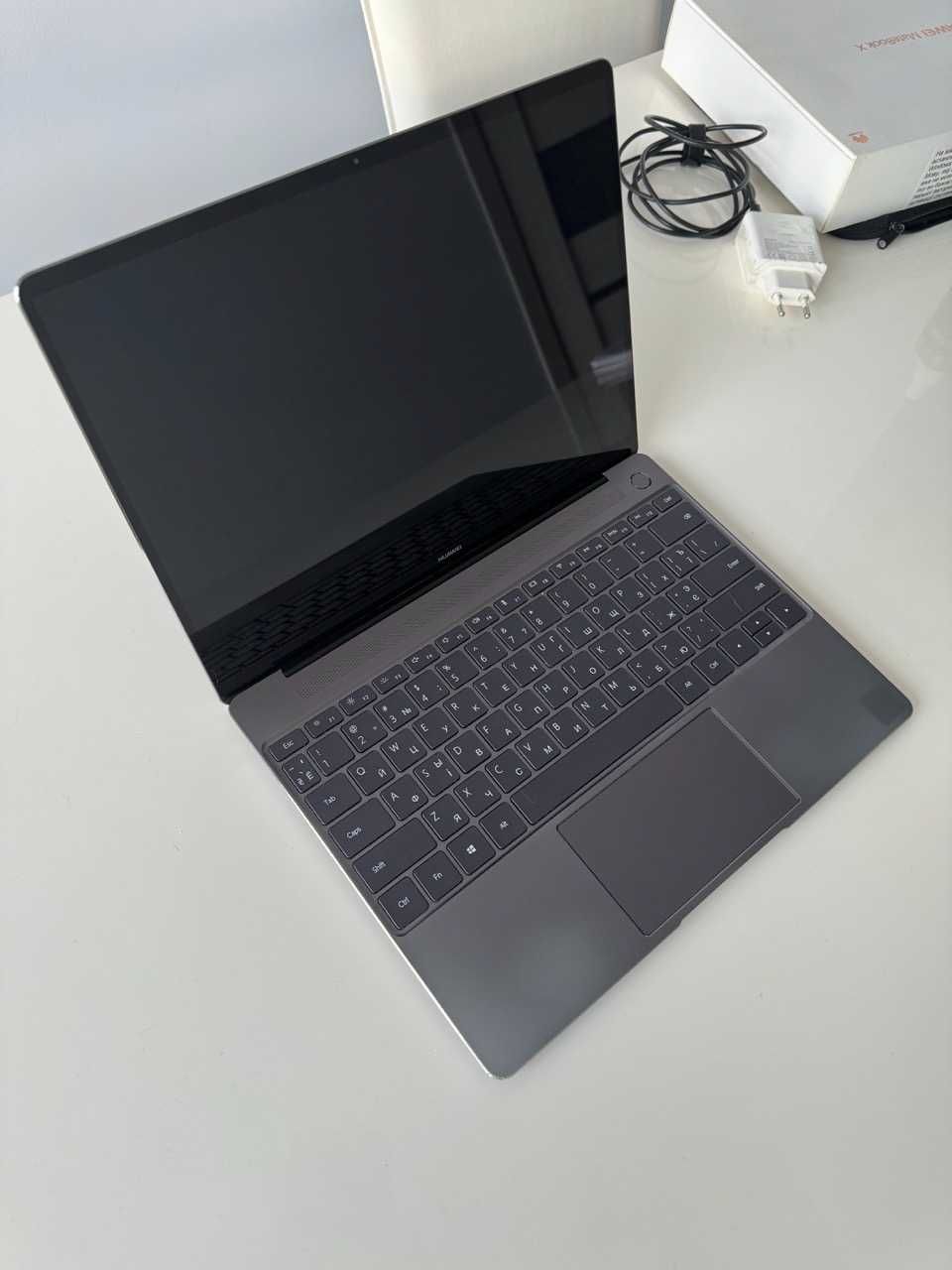 Ноутбук Huawei Matebook X Space Gray