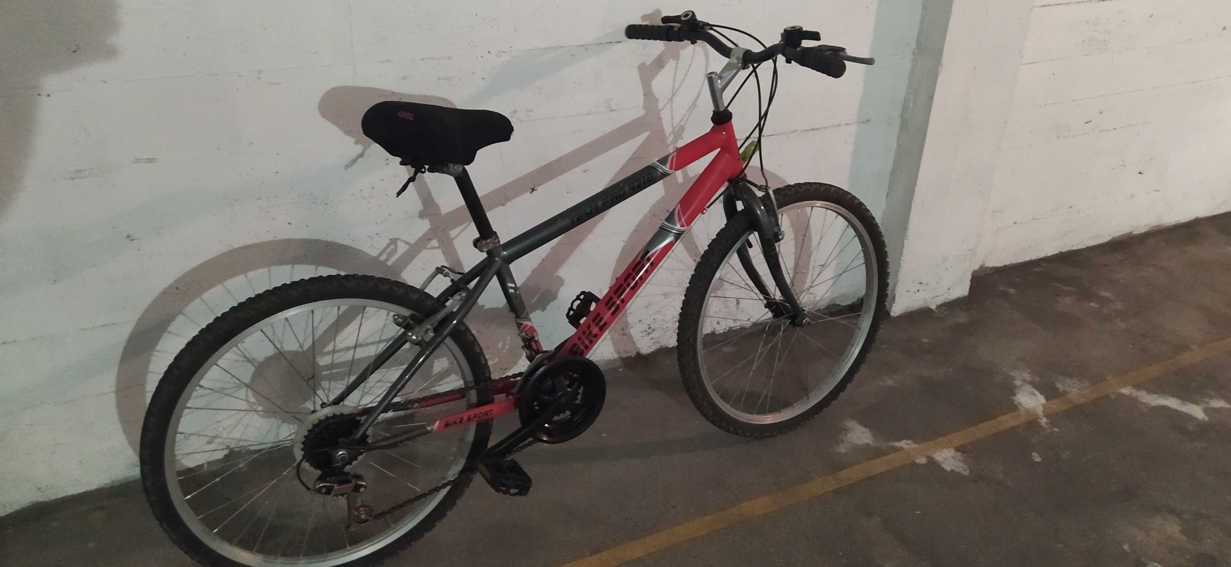 Bicicleta em bom estado