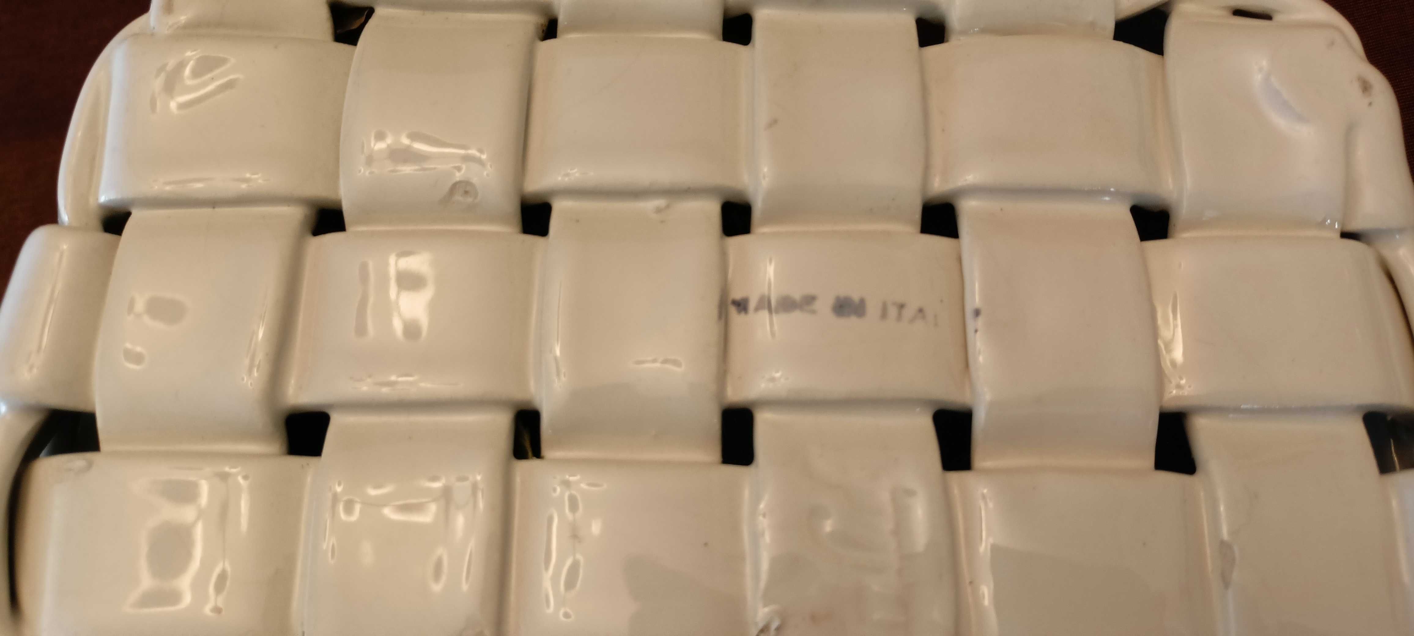Pleciony porcelanowy koszyk na owoce WŁOCHY