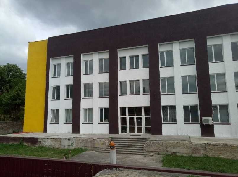 Нежитлове приміщення, 144 кв. м, вул. Свободи, 11