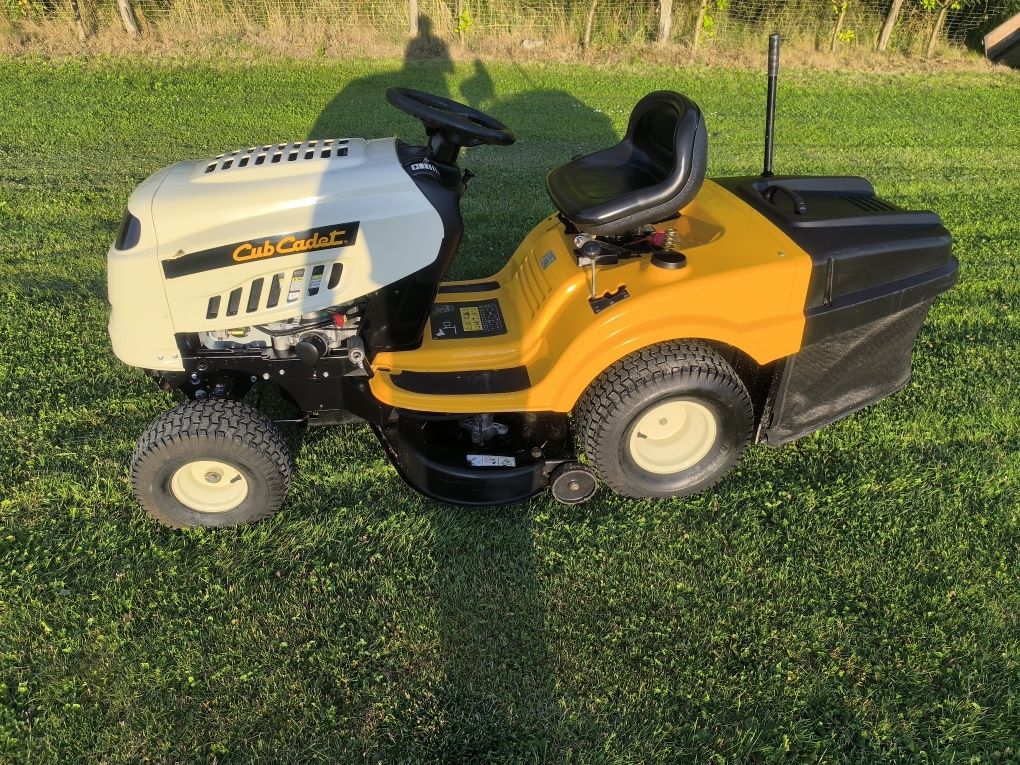 Traktorek kosiarka CUB CADET 14km pompa oleju