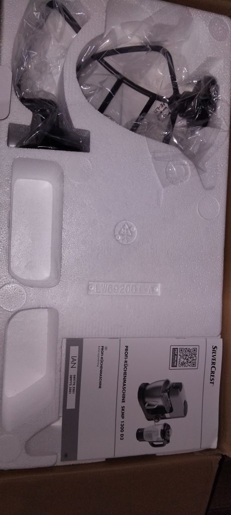 Robot planetarny SILVERCREST  1300 skmp