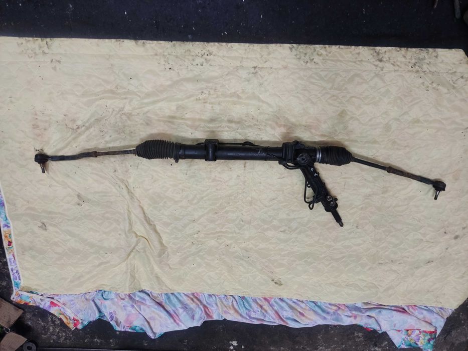 Рейка рульова рулевая кермова Рено Трафік Опель Віваро оригінал