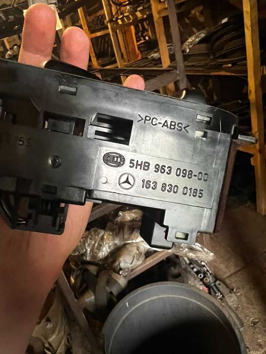 Блок керування пічкою Мерседес МЛ 163 (до рест)