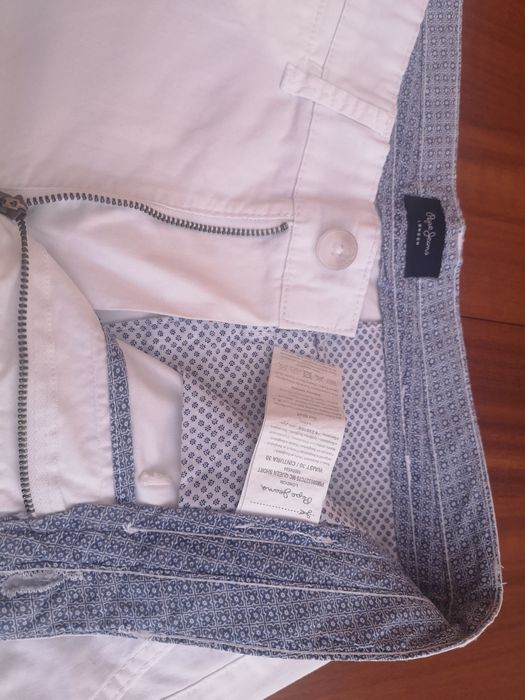 Calcoes/Bermuda de homem da "Pepe Jeans"