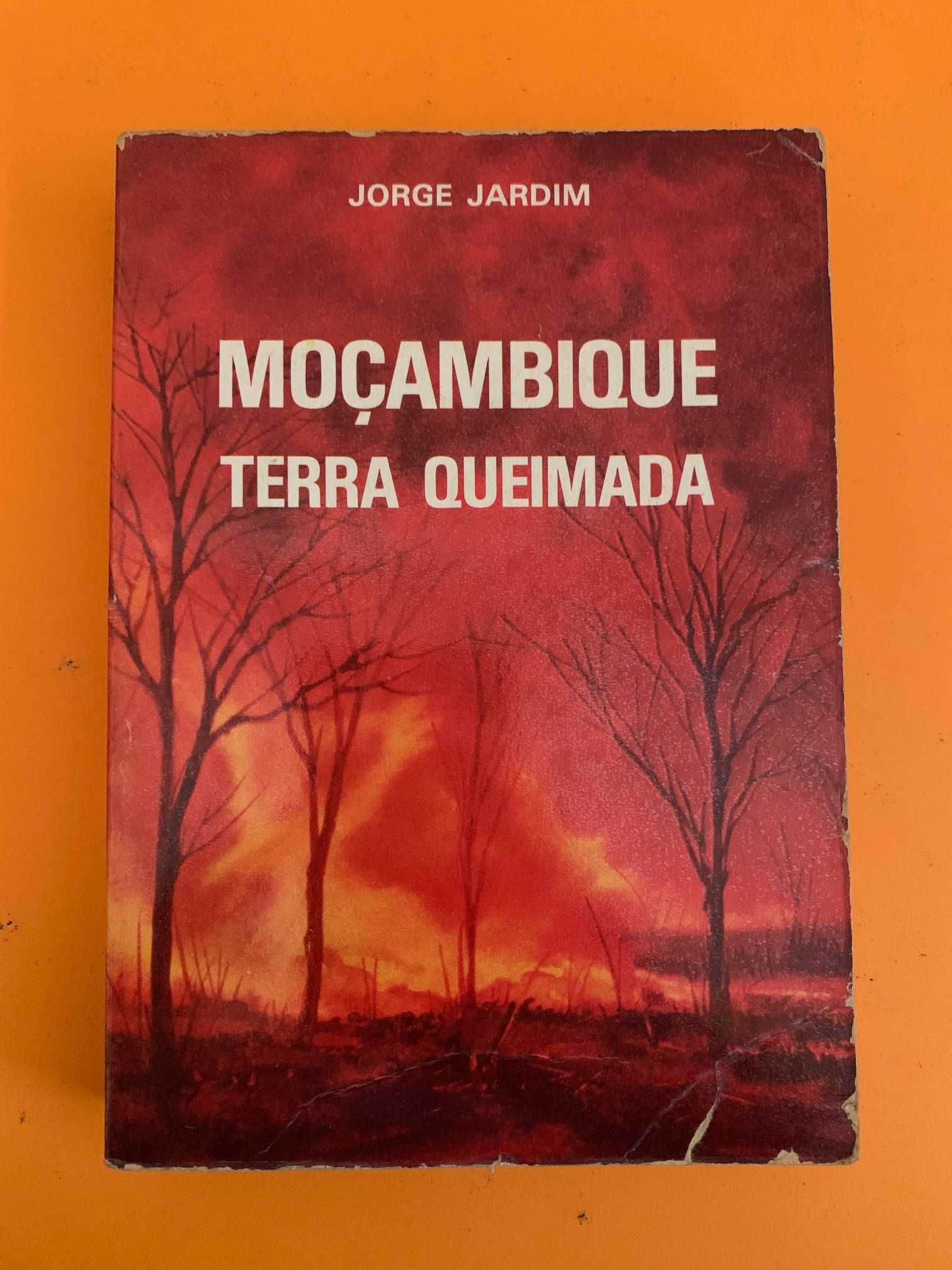 Moçambique Terra Queimada - Jorge Jardim