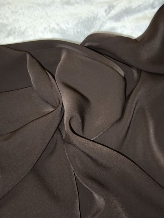 Спідниця атласна шовкова на гумці. Колір: шоколад. Довжина: максі. S