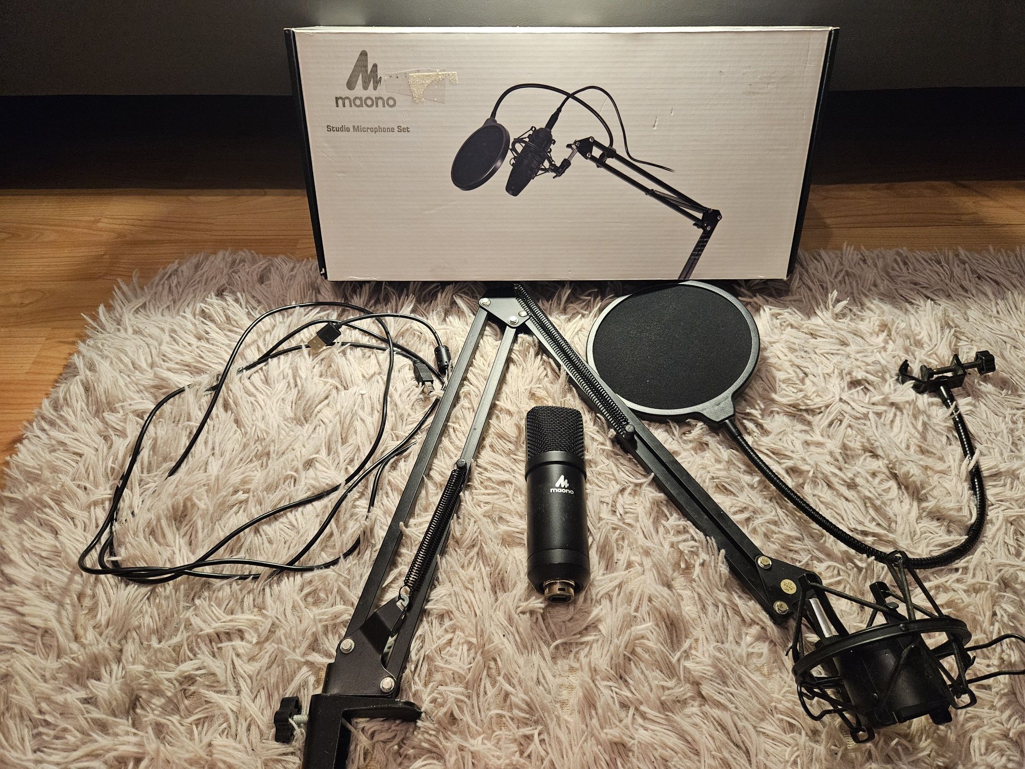 Mikrofon Maono A04E USB statyw pop filtr zestaw