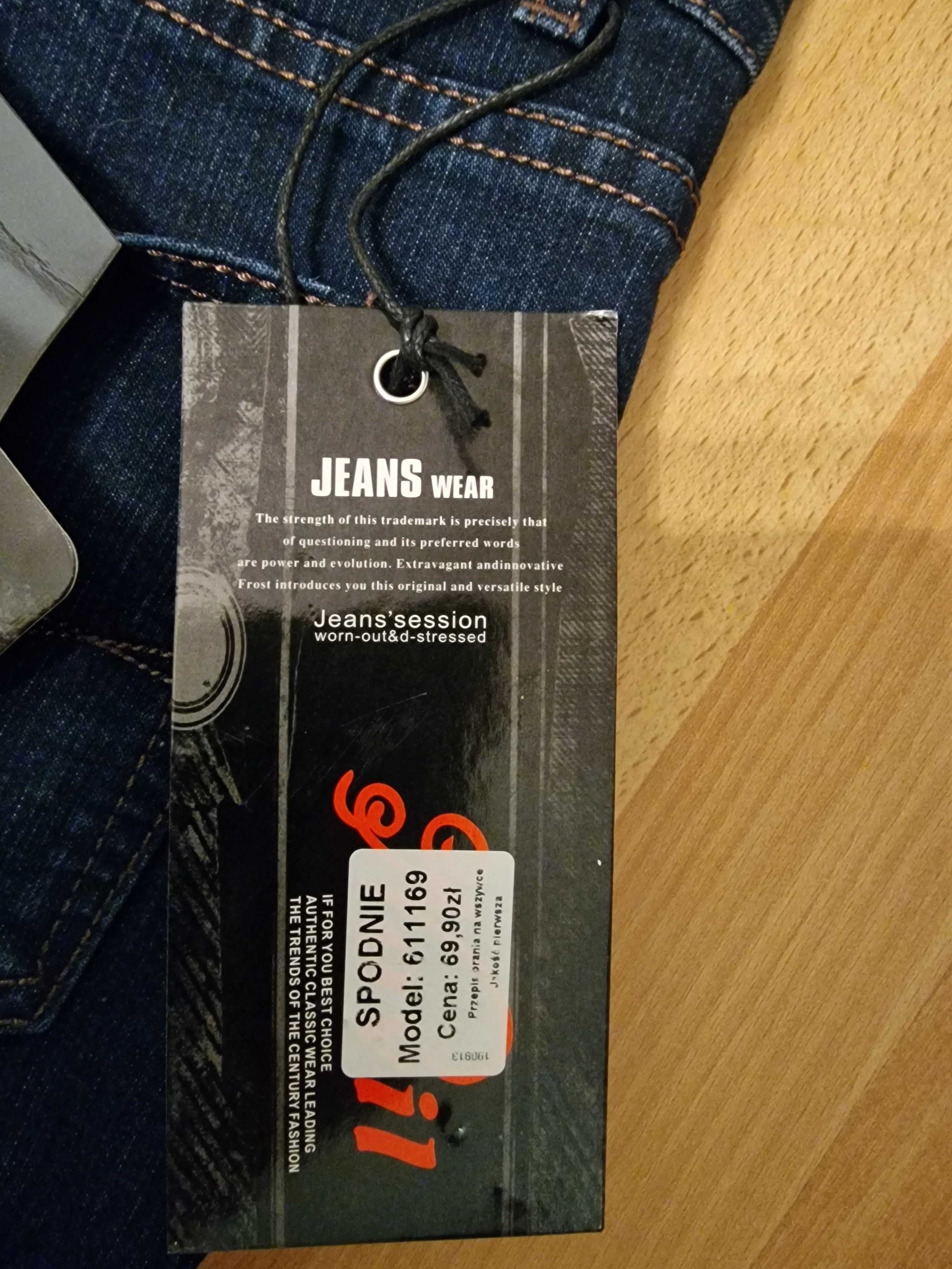 Spodnie jeans Navil