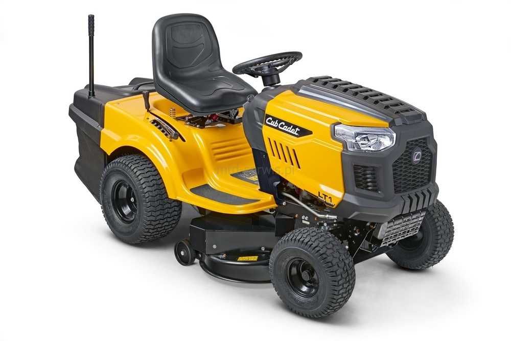 Traktor Cub Cadet LT1 nr92
